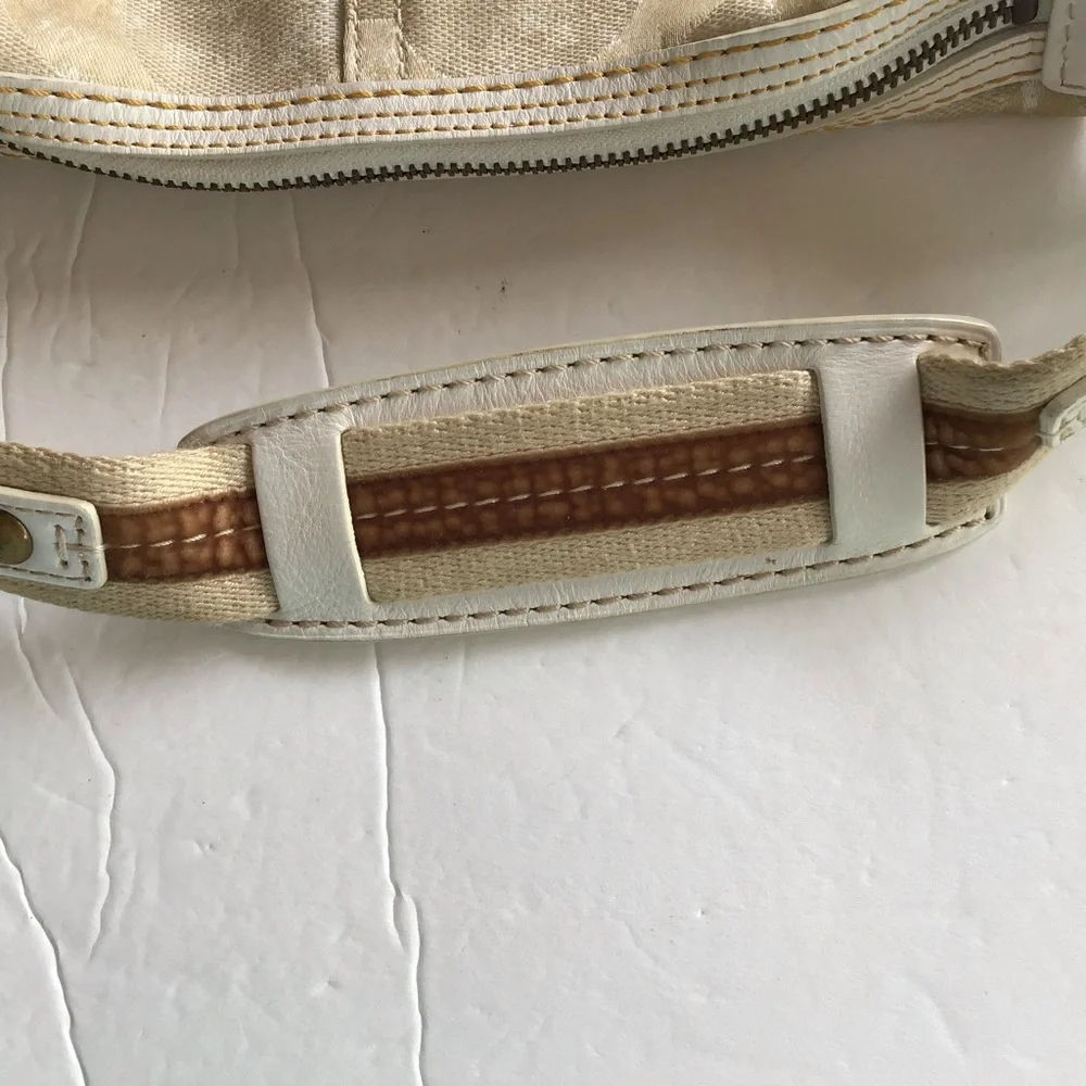 COACH HAMPTON SMALL HOBO PURSE HANDBAG - Picture 5 of 8